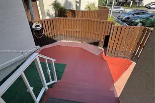 10302 NW 9th St Cir, Miami, FL 33172 - Photo 1