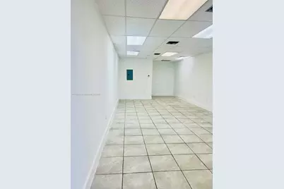 300 SW 107th Ave #207, Sweetwater, FL 33174 - Photo 1