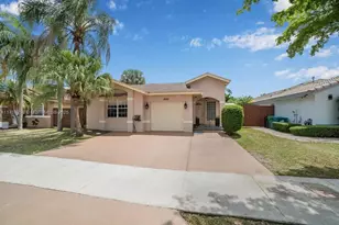 16917 SW 146th Ct, Miami, FL 33177 - Photo 1