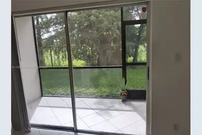 8060 Fairview Dr #110, Tamarac, FL 33321 - Photo 1