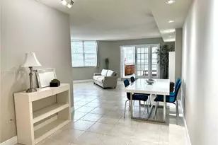 801 Brickell Bay Dr, Miami, FL 33131 - Photo 1