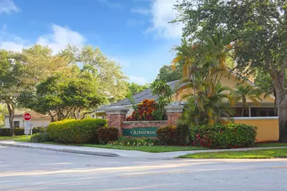 9271 Arborwood Cir, Davie, FL 33328 - Photo 1