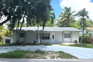 218 SW 5th St, Hallandale Beach, FL 33009 - Photo 1