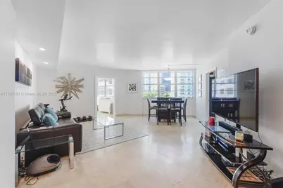 905 Brickell Bay Dr #1424, Miami, FL 33131 - Photo 1