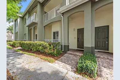 2352 SE 21st St, Homestead, FL 33035 - Photo 1