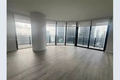 45 SW 9th St #3703, Miami, FL 33130 - Photo 1