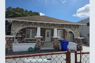 1922 NW 4th St, Miami, FL 33125 - Photo 1