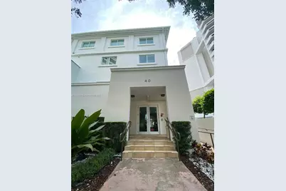40 Calabria Ave #9 (302), Coral Gables, FL 33134 - Photo 1