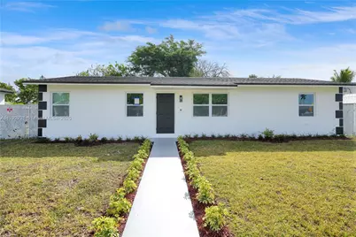 439 SW 17th Ter, Homestead, FL 33030 - Photo 1