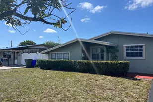 7740 NW 11th St, Pembroke Pines, FL 33024 - Photo 1