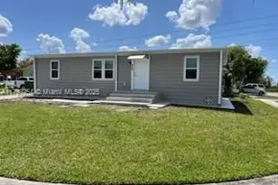 530 Heritage Cir, Pembroke Pines, FL 33029 - Photo 1