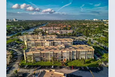 851 Three Islands Blvd #514, Hallandale Beach, FL 33009 - Photo 1