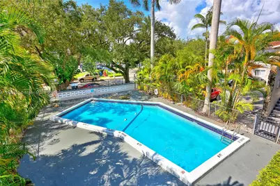 95 Edgewater Dr #206, Coral Gables, FL 33133 - Photo 1