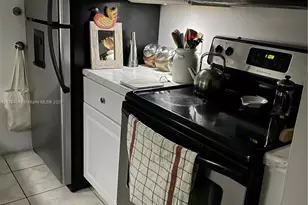 2075 NE 164th St, North Miami Beach, FL 33162 - Photo 1