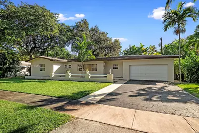 410 Castania Ave, Coral Gables, FL 33146 - Photo 1