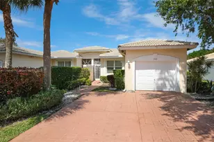 9591 N Crescent View Dr N, Boynton Beach, FL 33437 - Photo 1