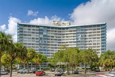 7441 Wayne Ave #4H, Miami Beach, FL 33141 - Photo 1