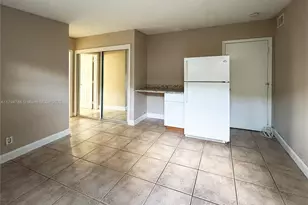 715 NE 6th St, Fort Lauderdale, FL 33304 - Photo 1