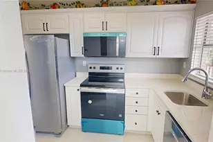 9900 Sunrise Lakes Blvd, Sunrise, FL 33322 - Photo 1