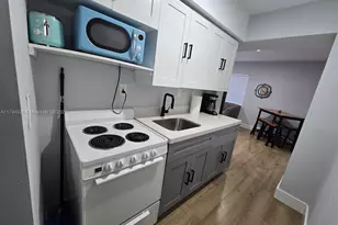 845 NW 3rd St, Miami, FL 33128 - Photo 1