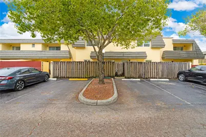 8425 SW 137th Ave #8425, Miami, FL 33183 - Photo 1