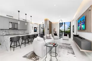 1030 15th St, Miami Beach, FL 33139 - Photo 1