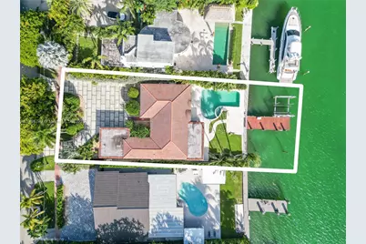 1180 Bay Dr, Miami Beach, FL 33141 - Photo 1