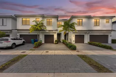 23532 SW 110th Ave, Homestead, FL 33032 - Photo 1