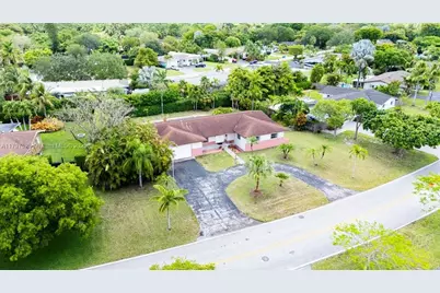 12231 SW 112th Ave, Miami, FL 33176 - Photo 1