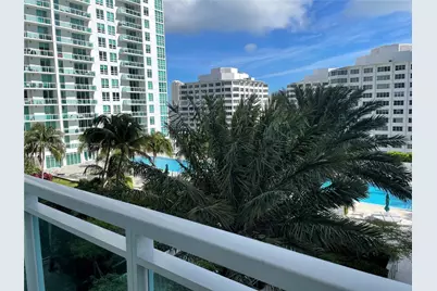 951 Brickell Ave #1408, Miami, FL 33131 - Photo 1