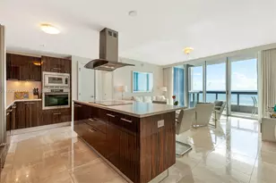 6899 Collins Ave, Miami Beach, FL 33141 - Photo 1