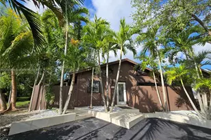 11320 SW 112th Cir Ln E, Miami, FL 33176 - Photo 1