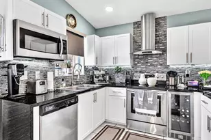 5206 NW 99th Ave, Sunrise, FL 33351 - Photo 1