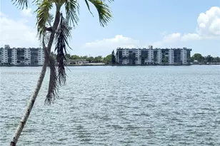 1100 NE 191st St, Miami, FL 33179 - Photo 1