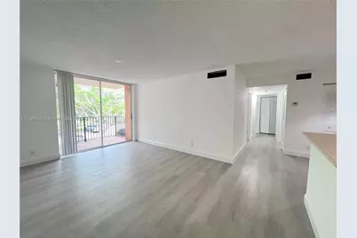 10733 Cleary Blvd #203, Plantation, FL 33324 - Photo 1