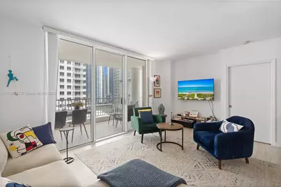 701 Brickell Key Blvd #1408, Miami, FL 33131 - Photo 1