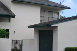 10832 SW 72nd St, Miami, FL 33173 - Photo 1