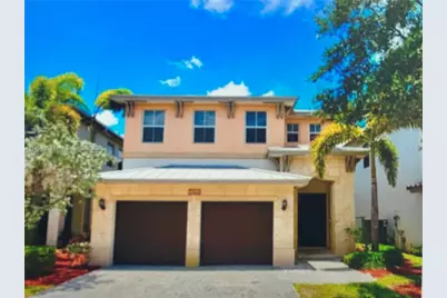 10464 NW 70th Ln, Doral, FL 33178 - Photo 1