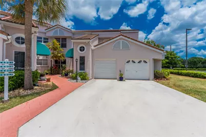 14901 SW 15th St #14901, Pembroke Pines, FL 33027 - Photo 1