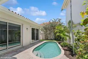 1576 Breakwater Terrace, Hollywood, FL 33019 - Photo 1