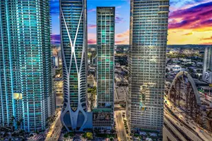 1040 Biscayne Blvd, Miami, FL 33132 - Photo 1