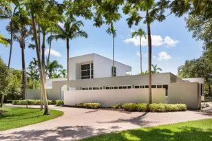 9500 SW 60th Ct, Pinecrest, FL 33156 - Photo 1