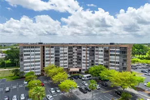 1100 St Charles Pl, Pembroke Pines, FL 33026 - Photo 1