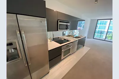 31 SE 6 Street #706, Miami, FL 33131 - Photo 1