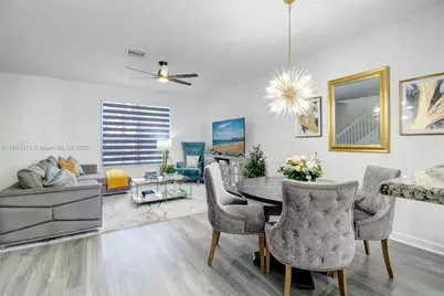 17181 SW 94th St, Miami, FL 33196 - Photo 1