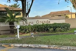 2740 W 63rd Pl, Hialeah, FL 33016 - Photo 1