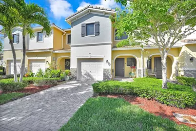 357 NE 194th Ter, Miami, FL 33179 - Photo 1