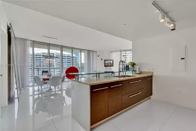 465 Brickell Ave #4702, Miami, FL 33131 - Photo 1