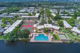 306 Cambridge Rd, Hollywood, FL 33024 - Photo 1