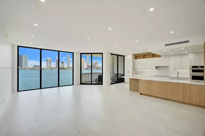 3000 Island Blvd #TH-5, Aventura, FL 33160 - Photo 1